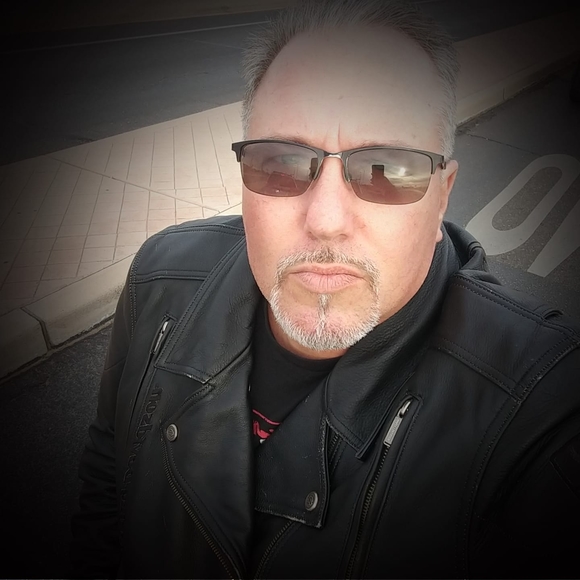 Meet your Posher, John - Picture 1 of 1